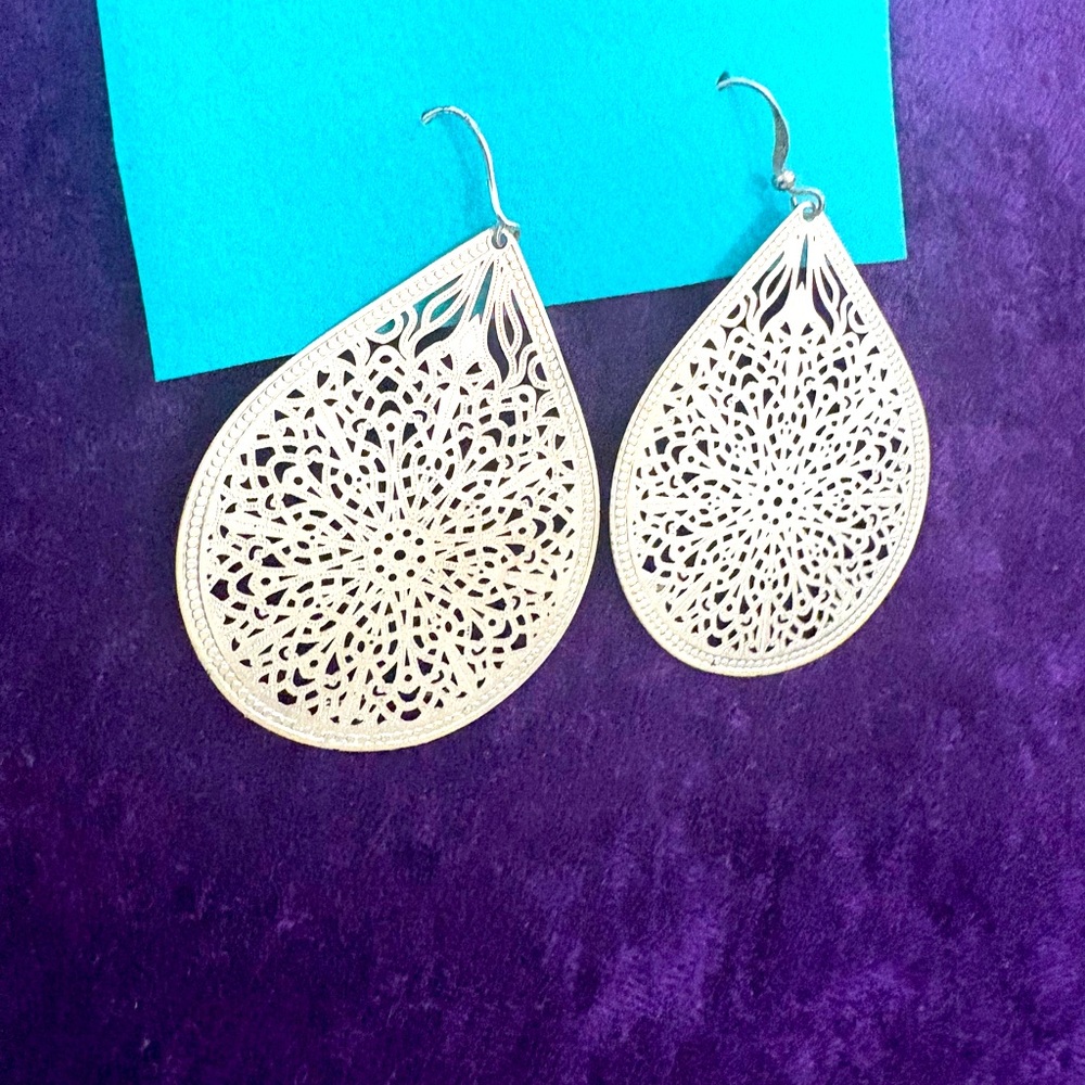 Filigree Teardrop Dangle Earrings in Silver Tone